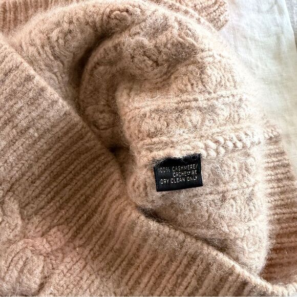 Ralph Lauren Black Label Cashmere Cable-Knit Turtleneck Sweater Camel | XS, S - Picture 6 of 6